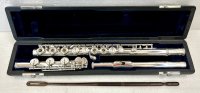 Sankyo Querflöte Modell CF 301 RBI Silberrohr
