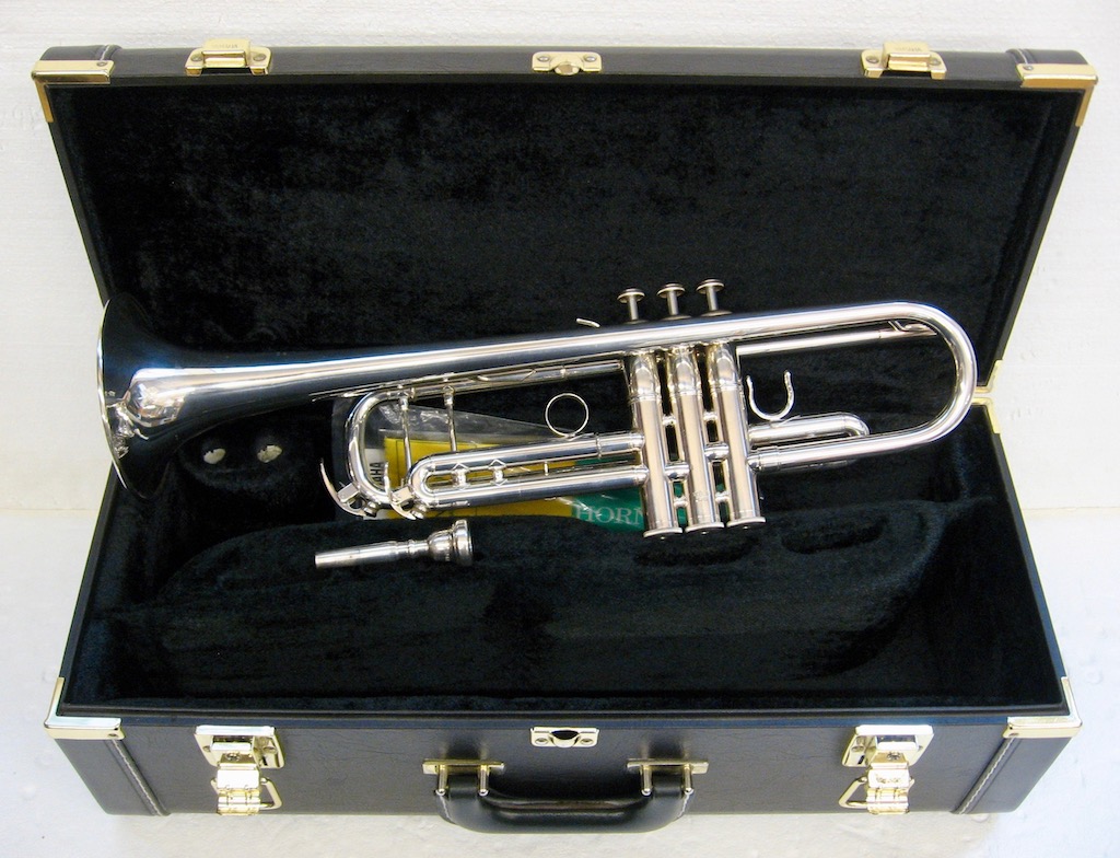 Yamaha B-Trompete Modell YTR-6345 HGS versilbert Yamaha B-Trompete Modell YTR-6345 HGS versilbert