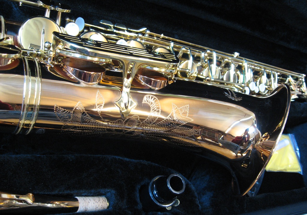 Expression Tenor Saxophon Modell T-426 GBL - zum Schlie?en ins Bild klicken